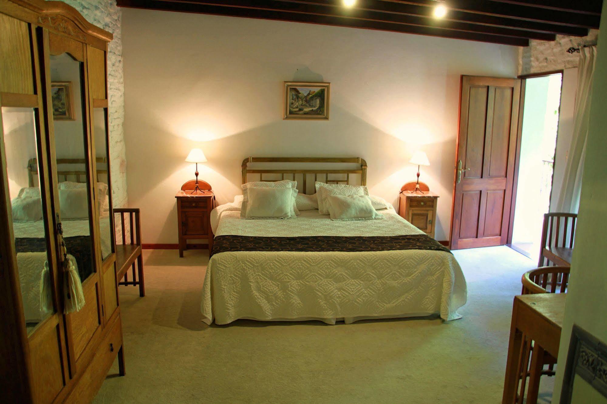 Posada Manuel Lobo Colonia Del Sacramento Exterior foto